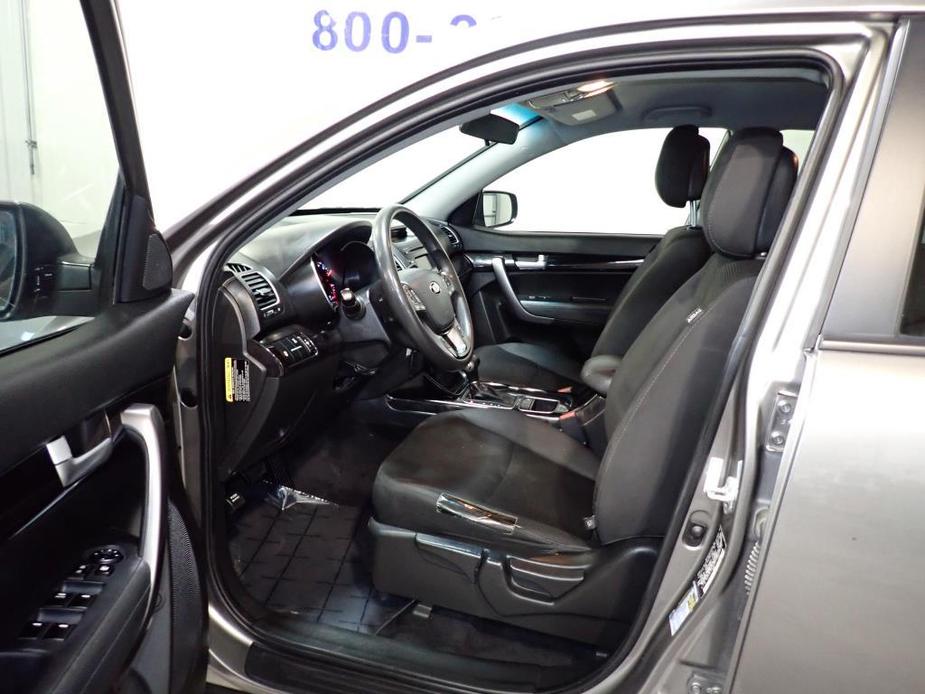 used 2015 Kia Sorento car, priced at $5,990