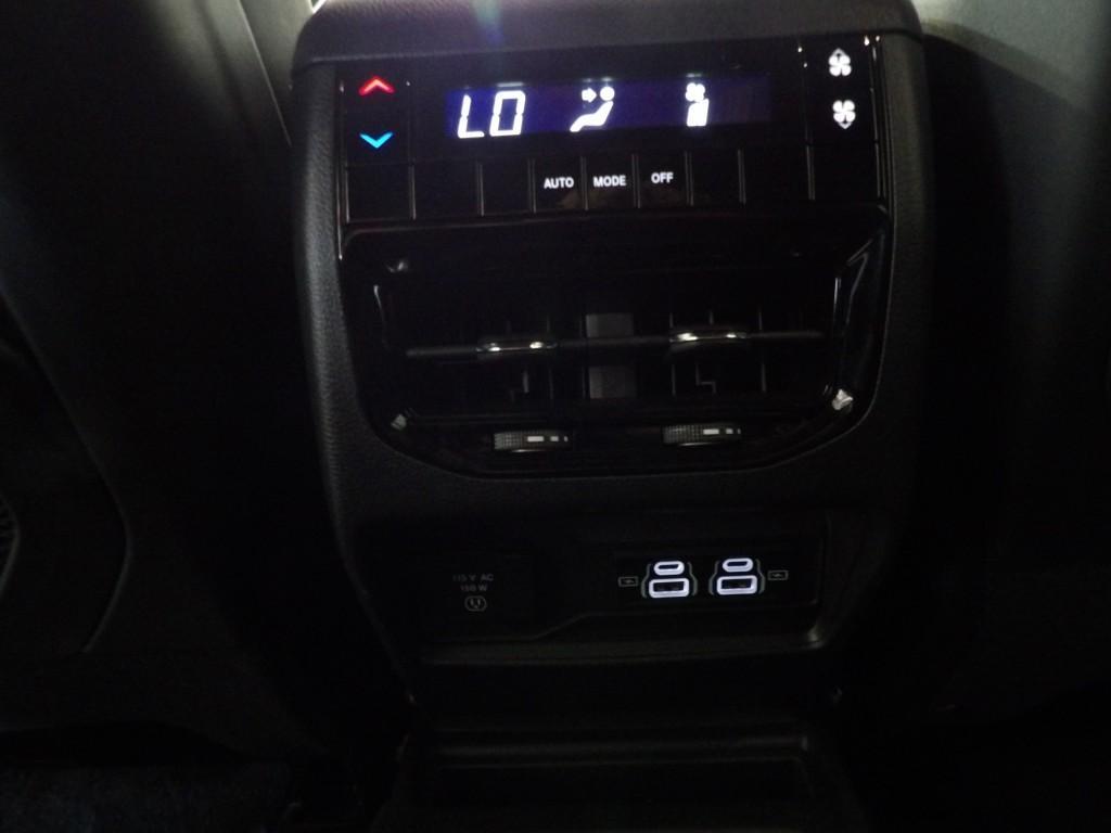 used 2024 Jeep Grand Cherokee L car