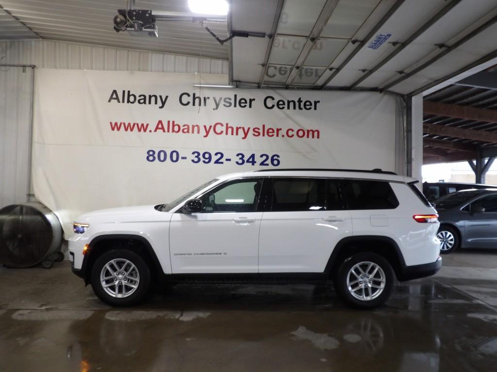 used 2024 Jeep Grand Cherokee L car