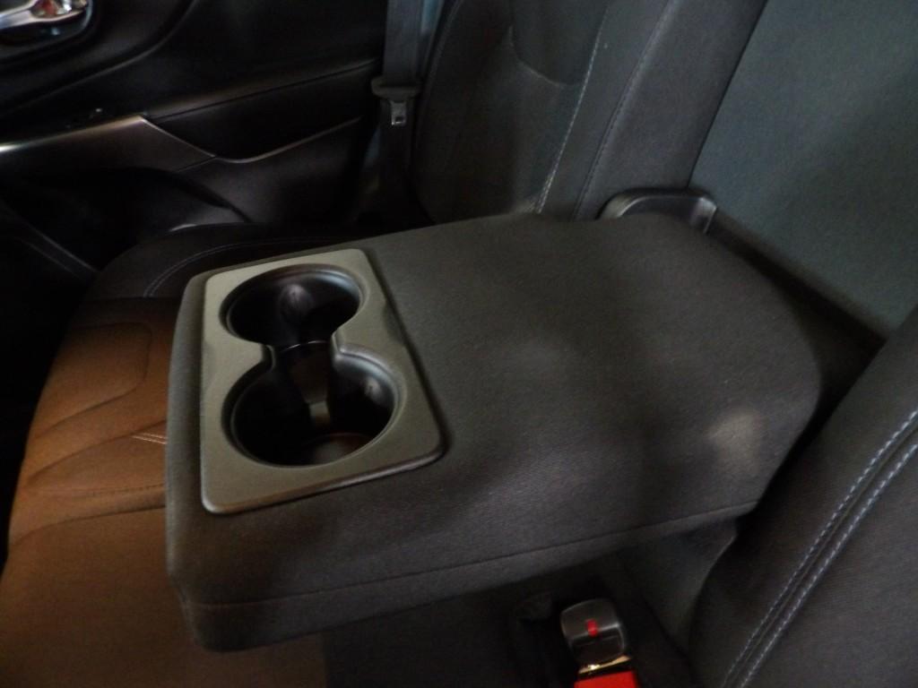 used 2020 Jeep Cherokee car, priced at $15,990