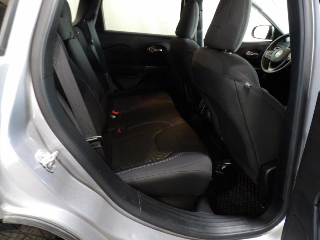 used 2020 Jeep Cherokee car, priced at $15,990