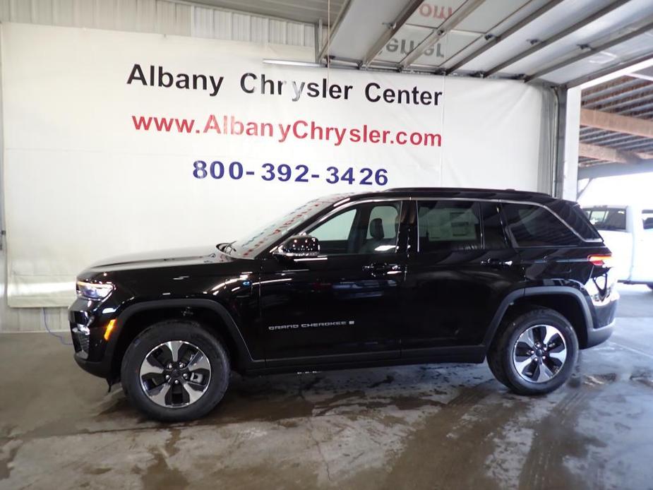 new 2024 Jeep Grand Cherokee 4xe car, priced at $63,875