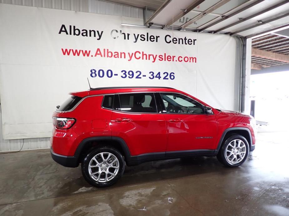 new 2024 Jeep Compass car, priced at $28,332