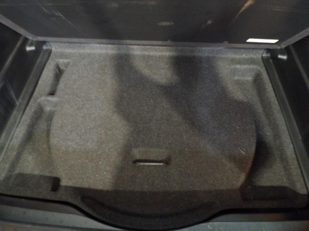 used 2020 Jeep Cherokee car, priced at $19,990