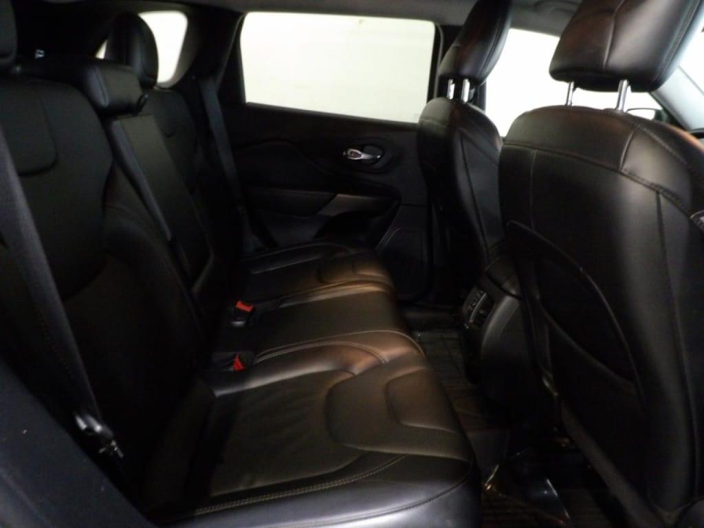 used 2020 Jeep Cherokee car, priced at $19,990