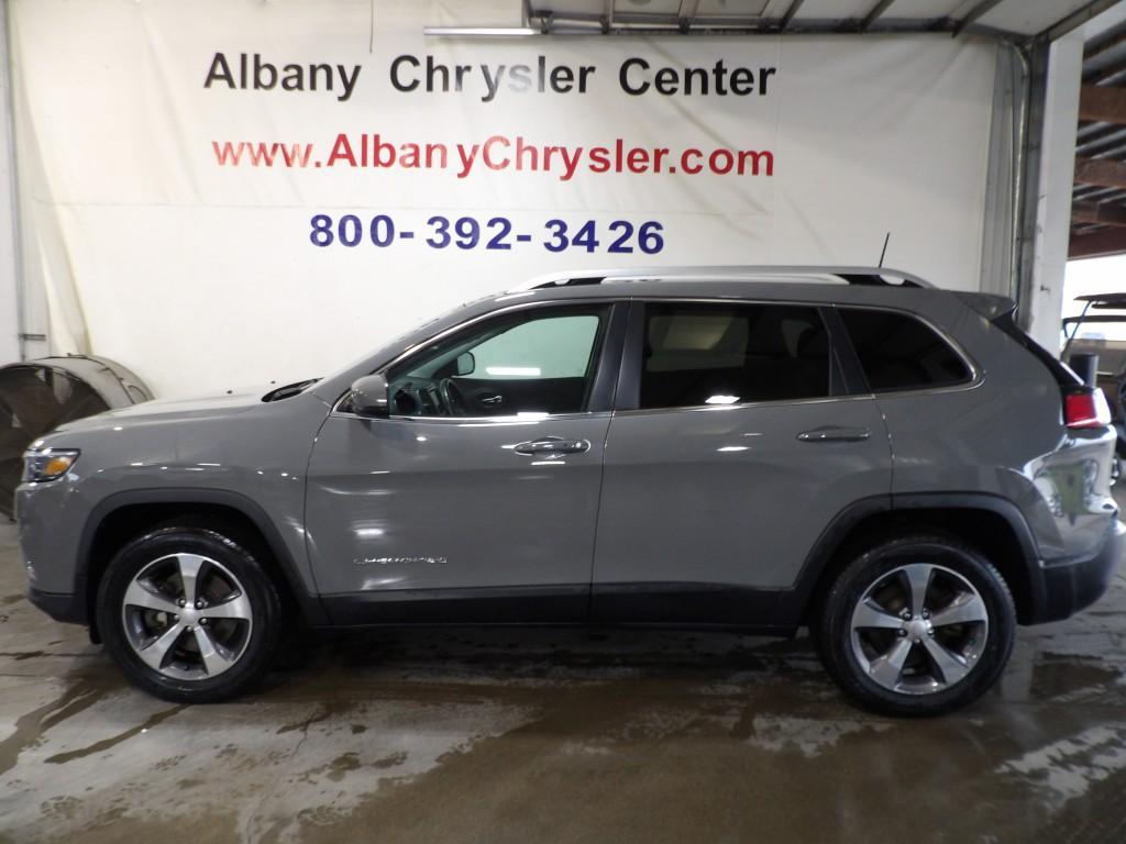 used 2020 Jeep Cherokee car, priced at $20,990