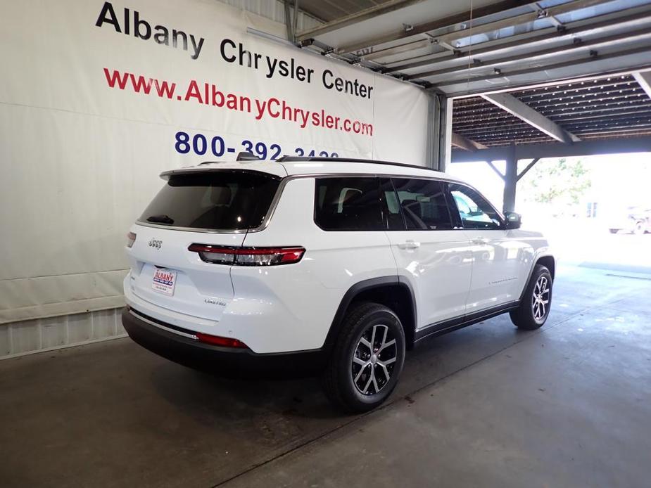 new 2024 Jeep Grand Cherokee L car, priced at $43,368