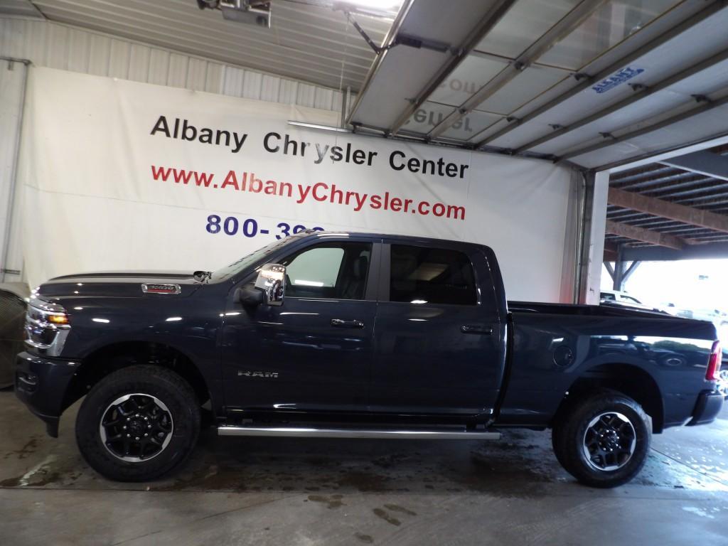 new 2025 Ram 3500 car, priced at $60,160