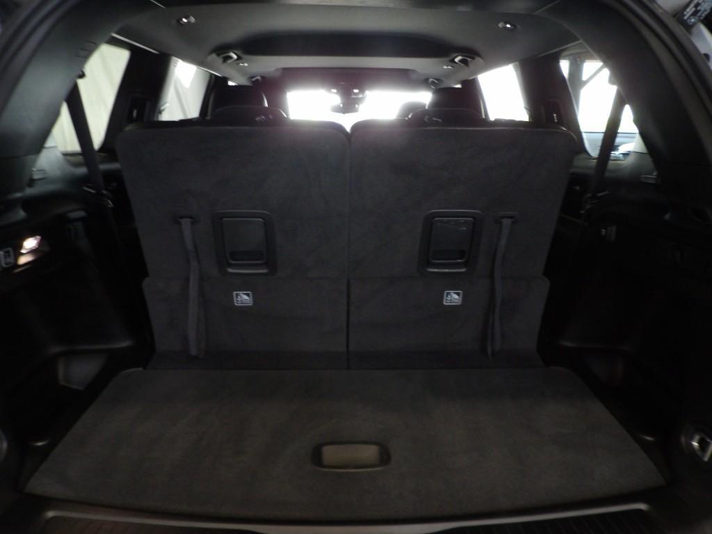 used 2023 Jeep Grand Cherokee L car, priced at $35,990