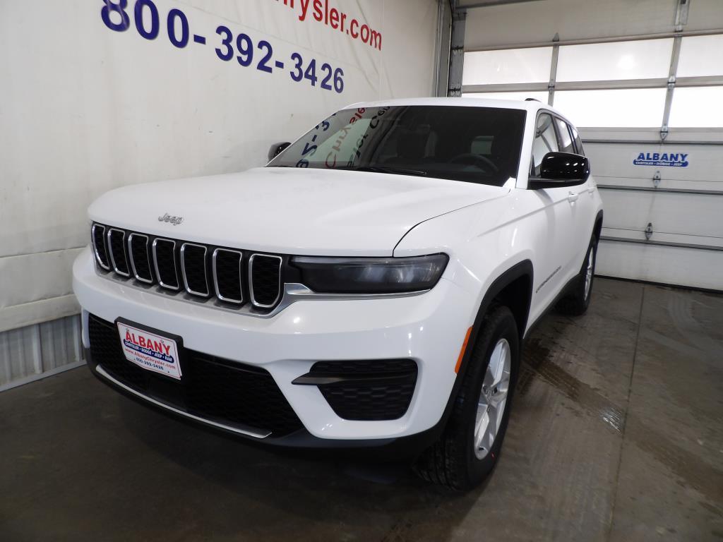 new 2025 Jeep Grand Cherokee car