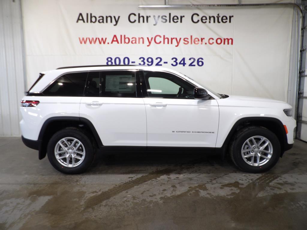 new 2025 Jeep Grand Cherokee car