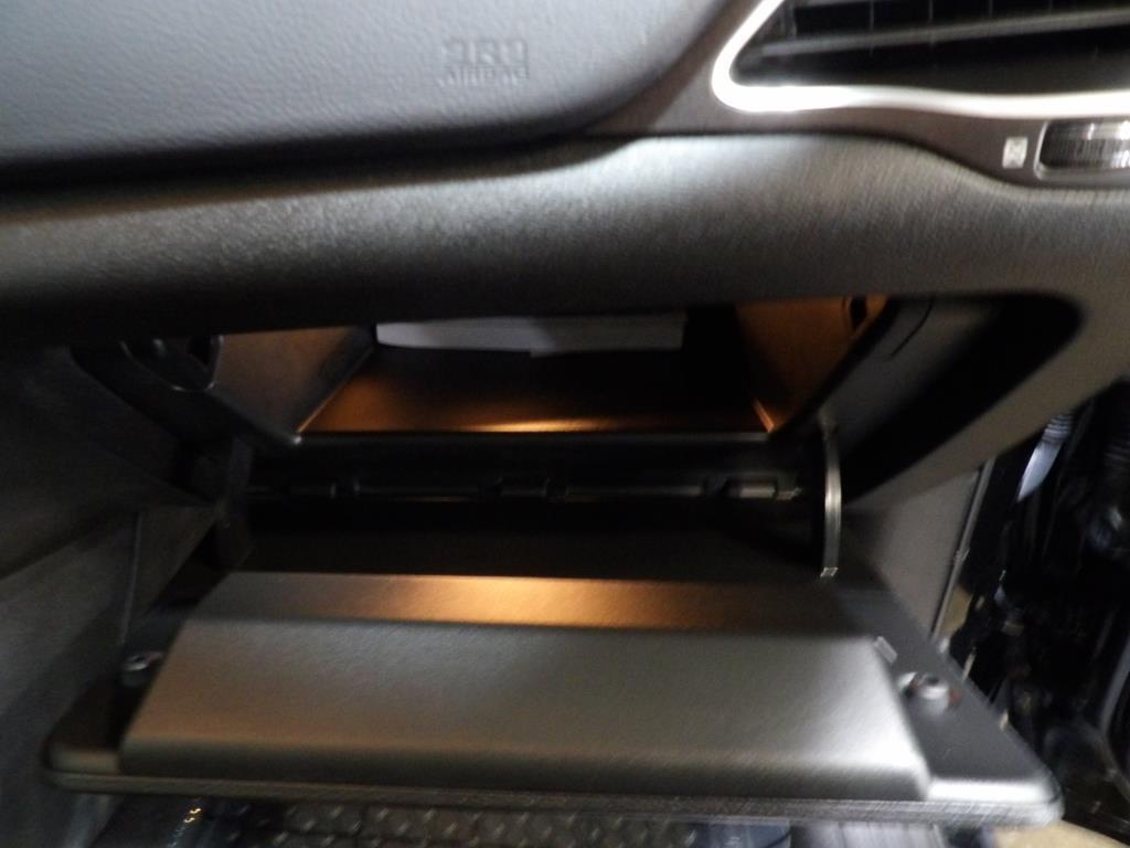 used 2022 Jeep Cherokee car, priced at $29,990