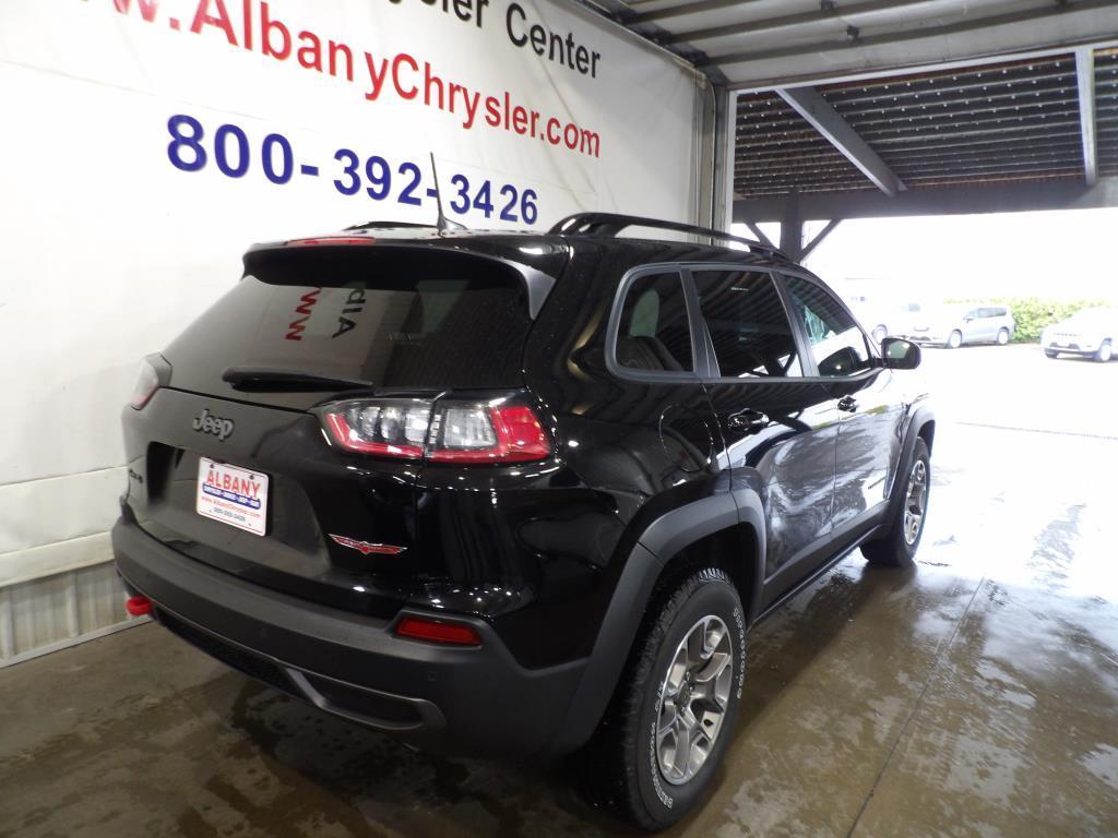 used 2022 Jeep Cherokee car, priced at $29,990