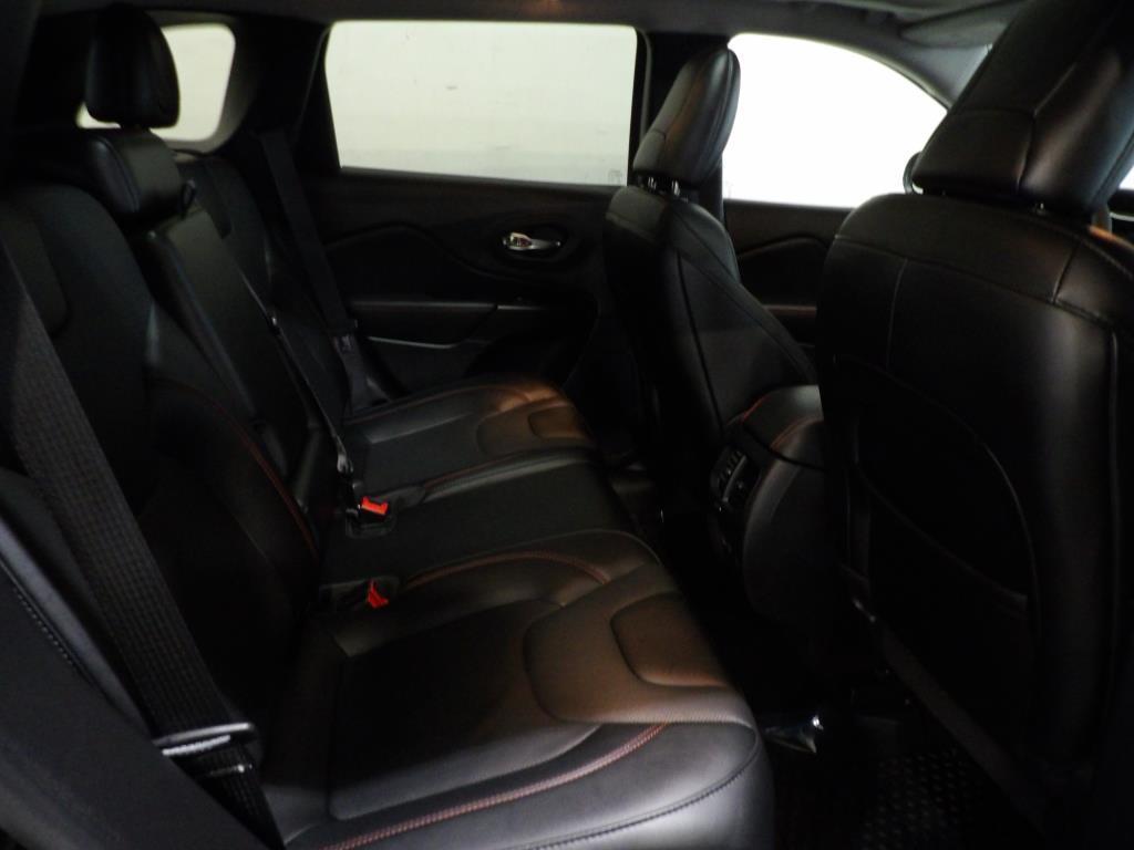 used 2022 Jeep Cherokee car, priced at $29,990