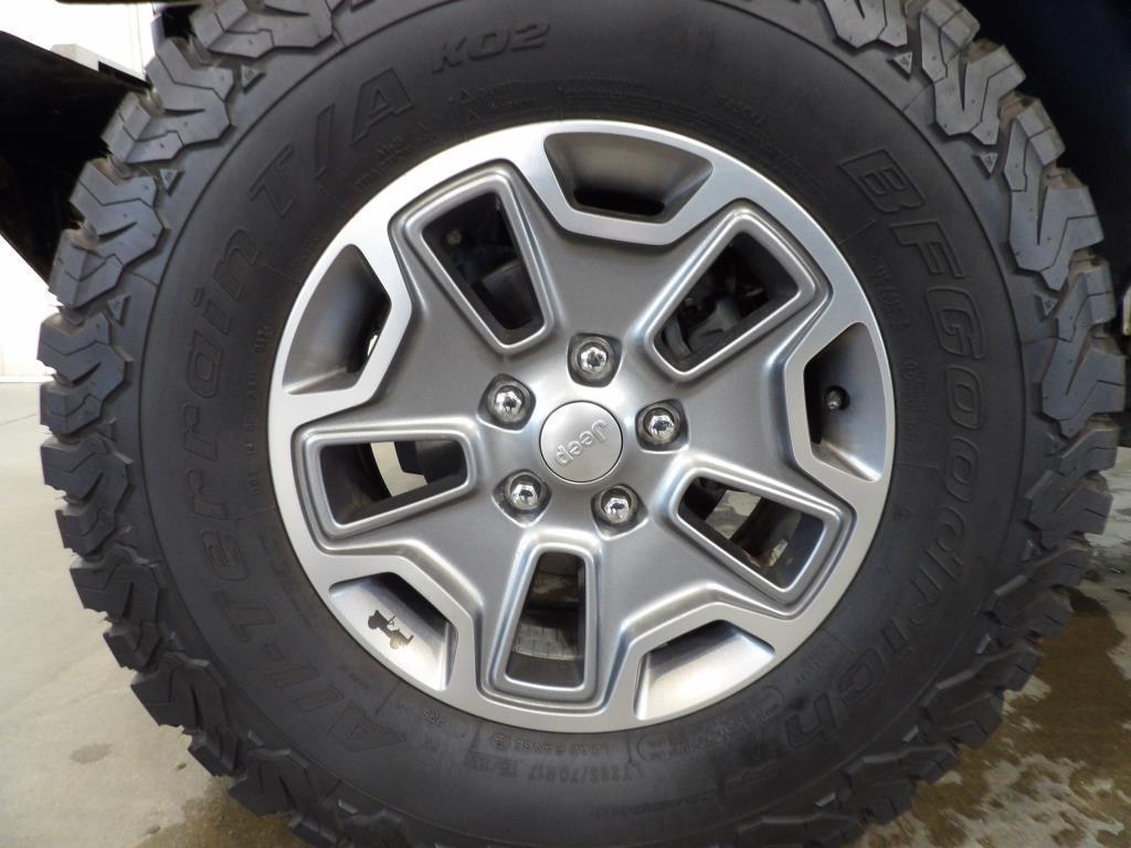 used 2016 Jeep Wrangler Unlimited car, priced at $20,990