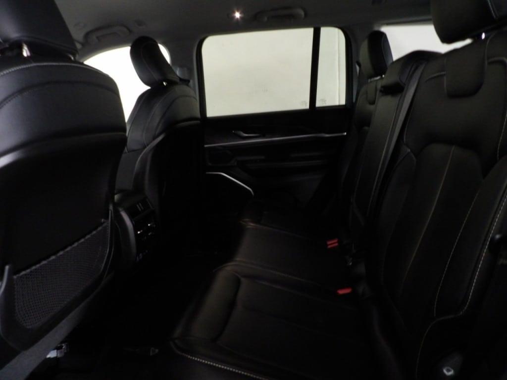 used 2022 Jeep Grand Cherokee car, priced at $29,499