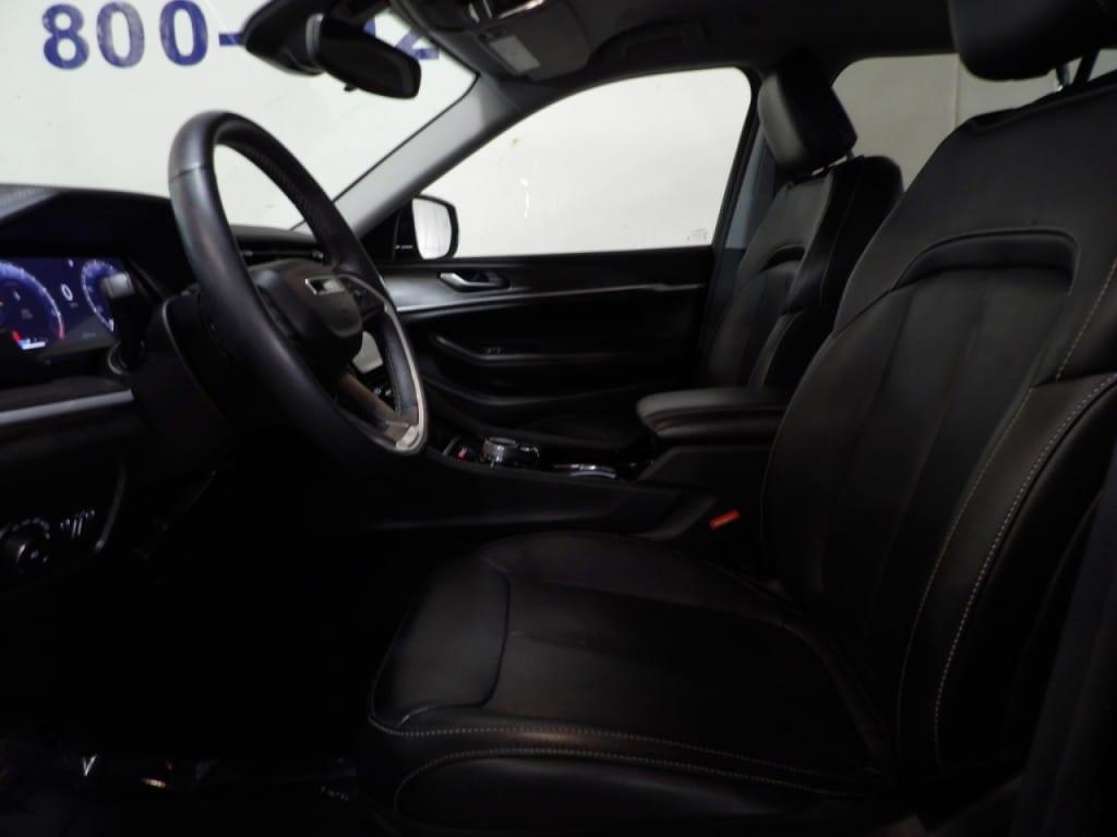 used 2022 Jeep Grand Cherokee car, priced at $29,499