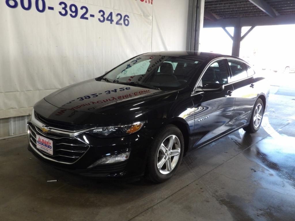 used 2023 Chevrolet Malibu car, priced at $15,990