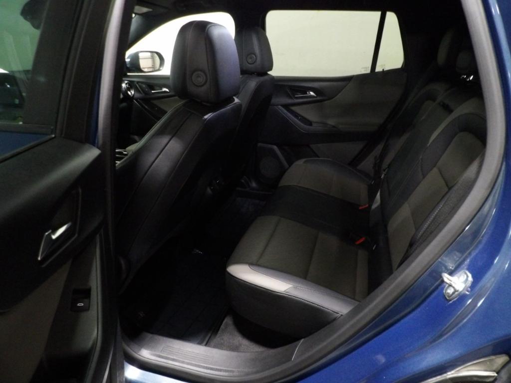 used 2025 Chevrolet Equinox car, priced at $28,399