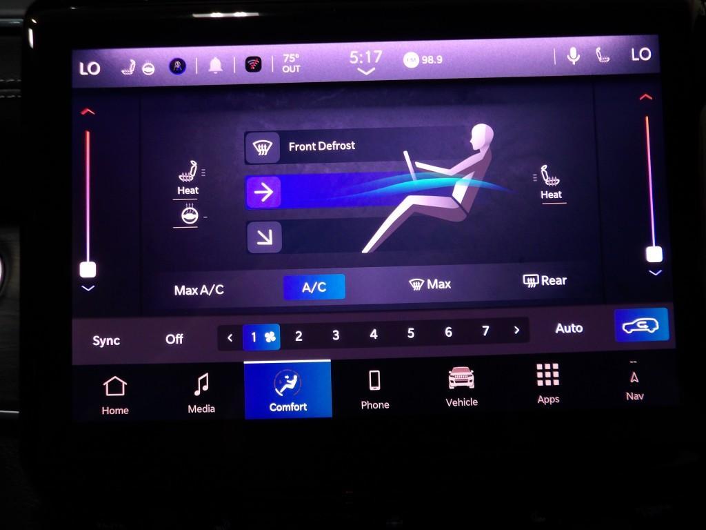 new 2025 Jeep Grand Cherokee car, priced at $50,410