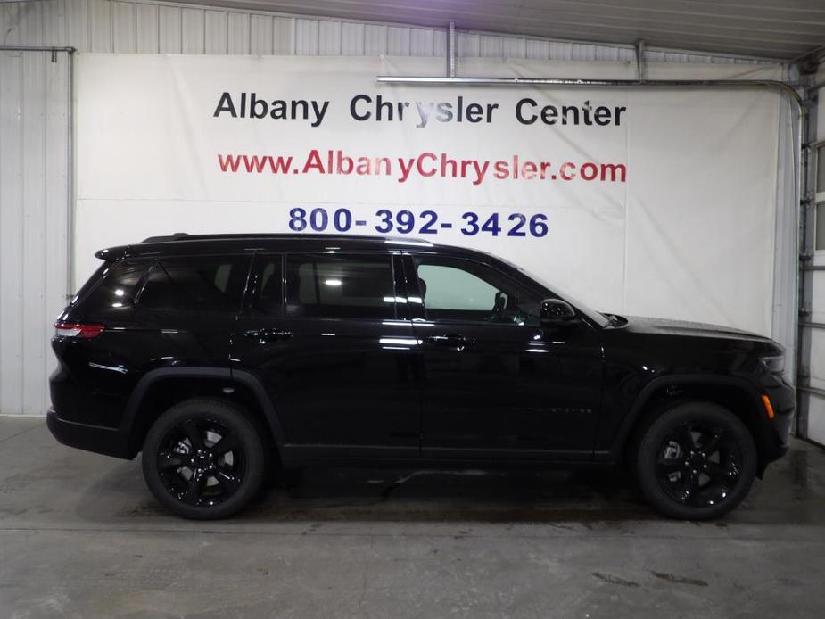 new 2025 Jeep Grand Cherokee L car