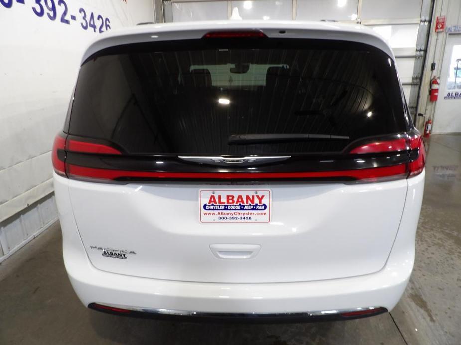 used 2022 Chrysler Pacifica car