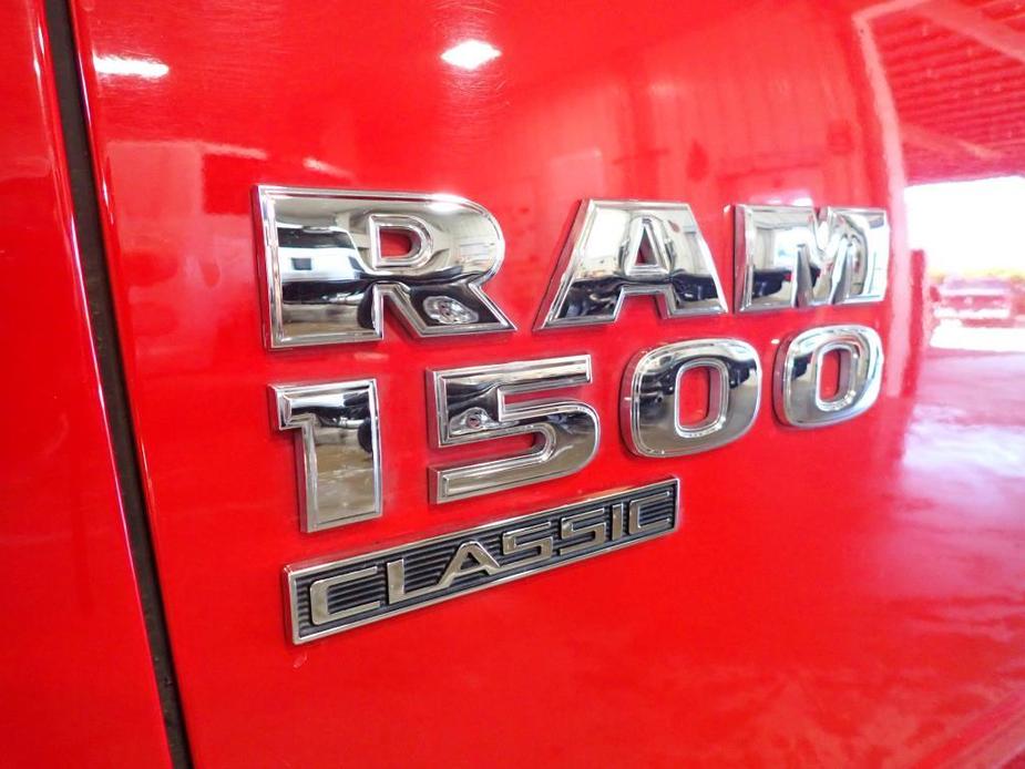 used 2019 Ram 1500 Classic car, priced at $24,990