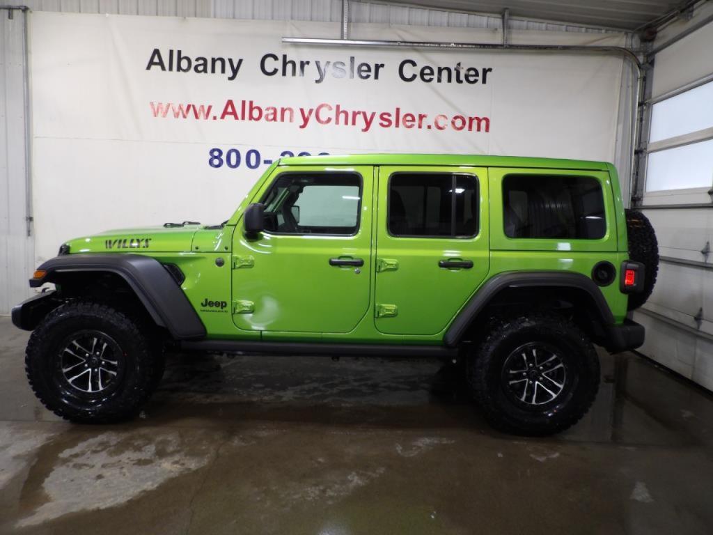 new 2025 Jeep Wrangler car, priced at $48,329