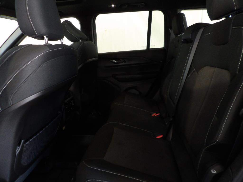 new 2025 Jeep Grand Cherokee car, priced at $39,668