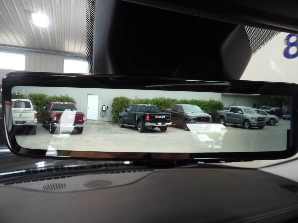used 2023 Jeep Grand Cherokee car, priced at $36,990