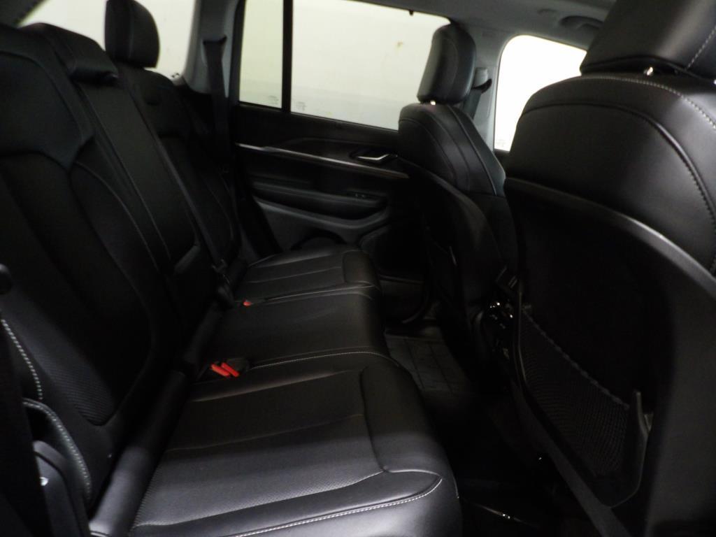 used 2023 Jeep Grand Cherokee car, priced at $36,990