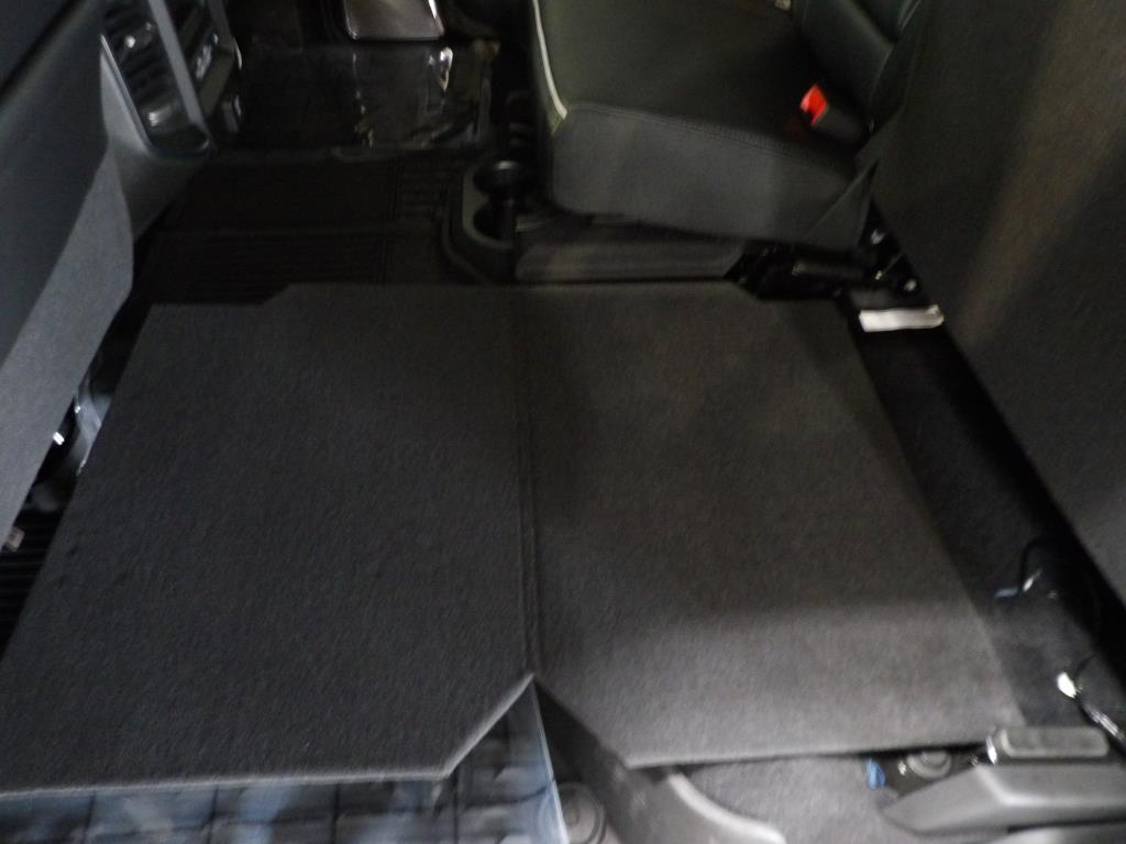 new 2025 Ram 3500 car, priced at $61,660