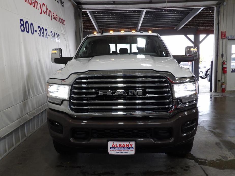 new 2024 Ram 3500 car, priced at $85,625