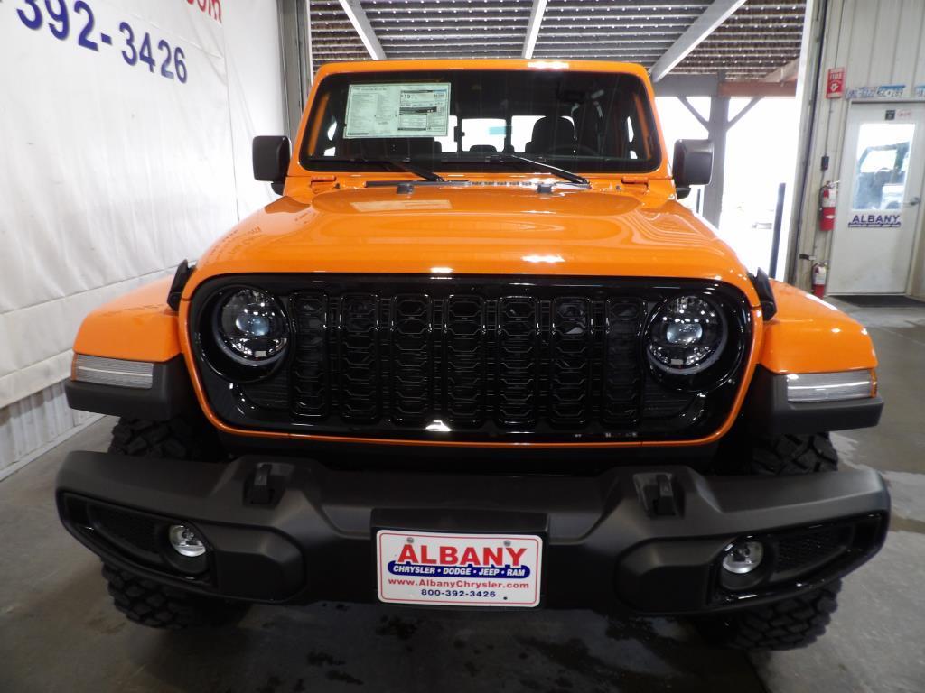 new 2025 Jeep Gladiator car, priced at $45,904