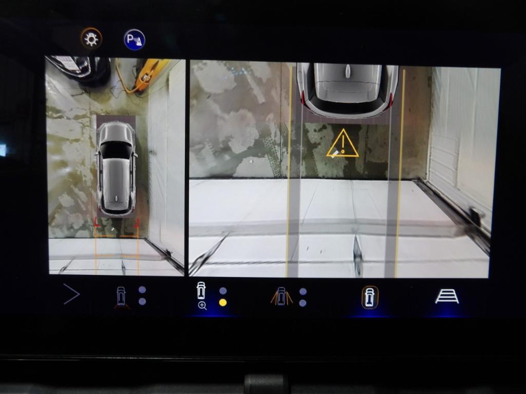 used 2025 Chevrolet Equinox car, priced at $28,399