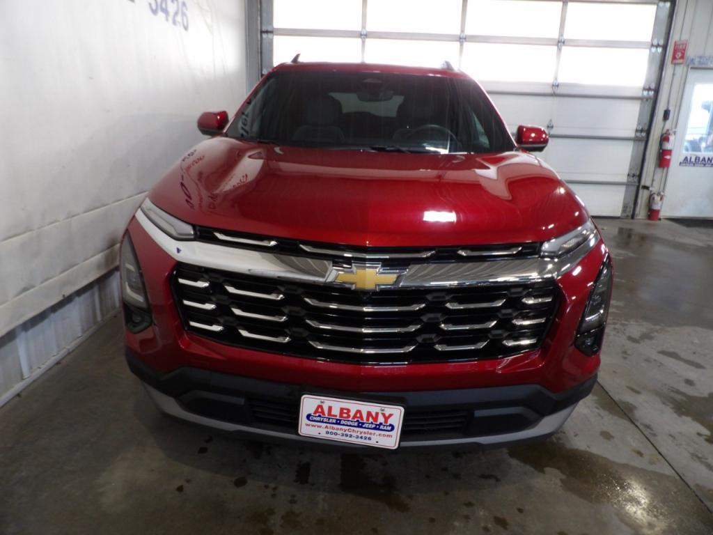 used 2025 Chevrolet Equinox car, priced at $28,399