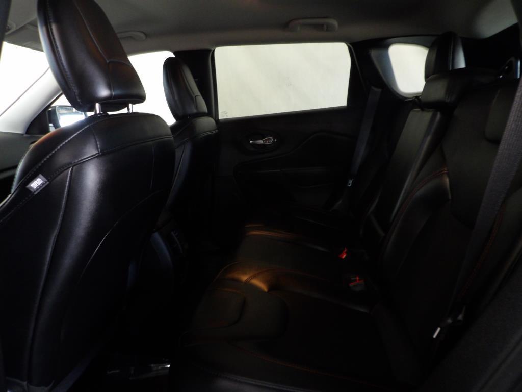 used 2022 Jeep Cherokee car, priced at $28,990