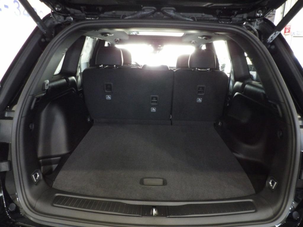 new 2025 Jeep Grand Cherokee car, priced at $44,796