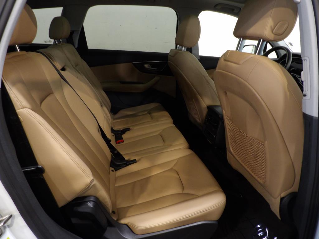 used 2023 Audi Q7 car, priced at $38,990