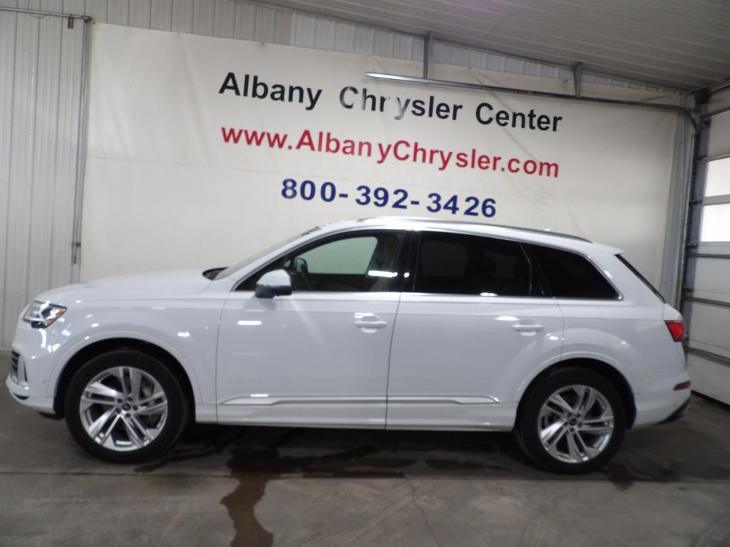 used 2023 Audi Q7 car, priced at $38,990