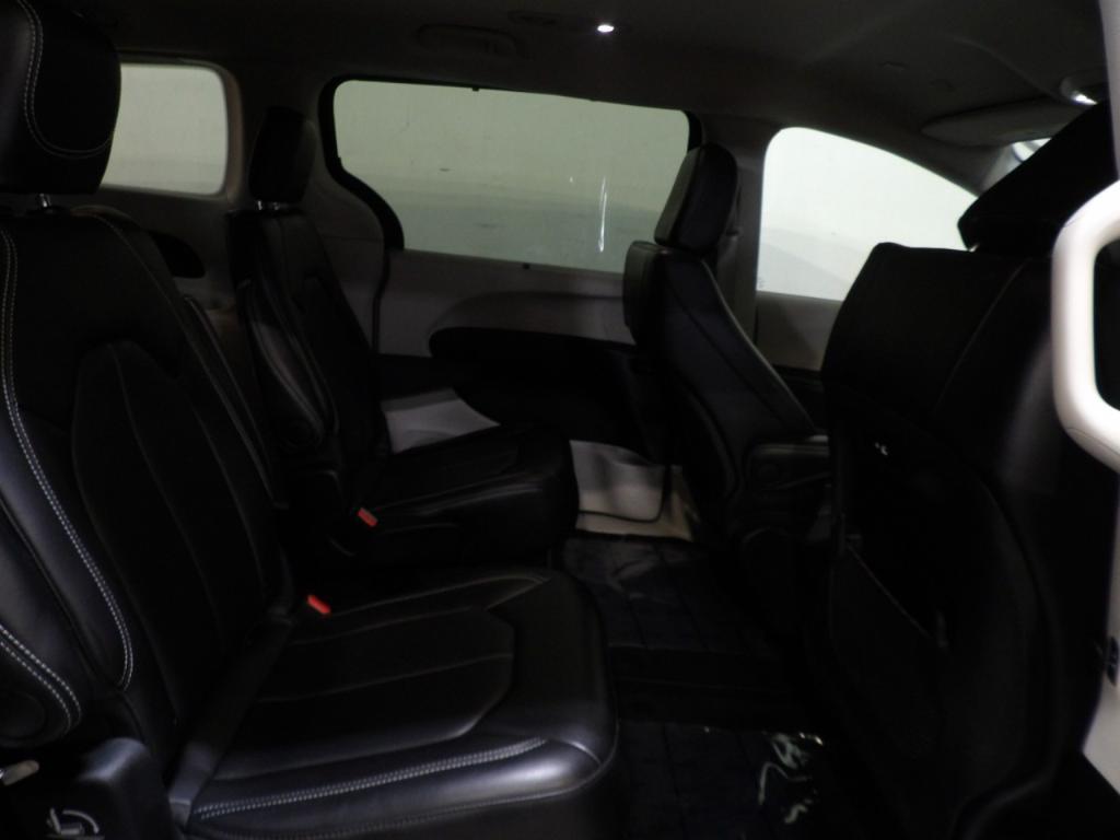 used 2024 Chrysler Pacifica car, priced at $35,990