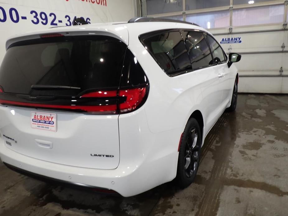 new 2024 Chrysler Pacifica car, priced at $47,127