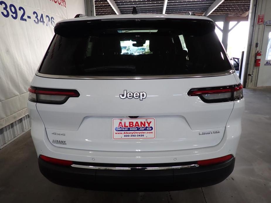 new 2024 Jeep Grand Cherokee L car, priced at $47,656