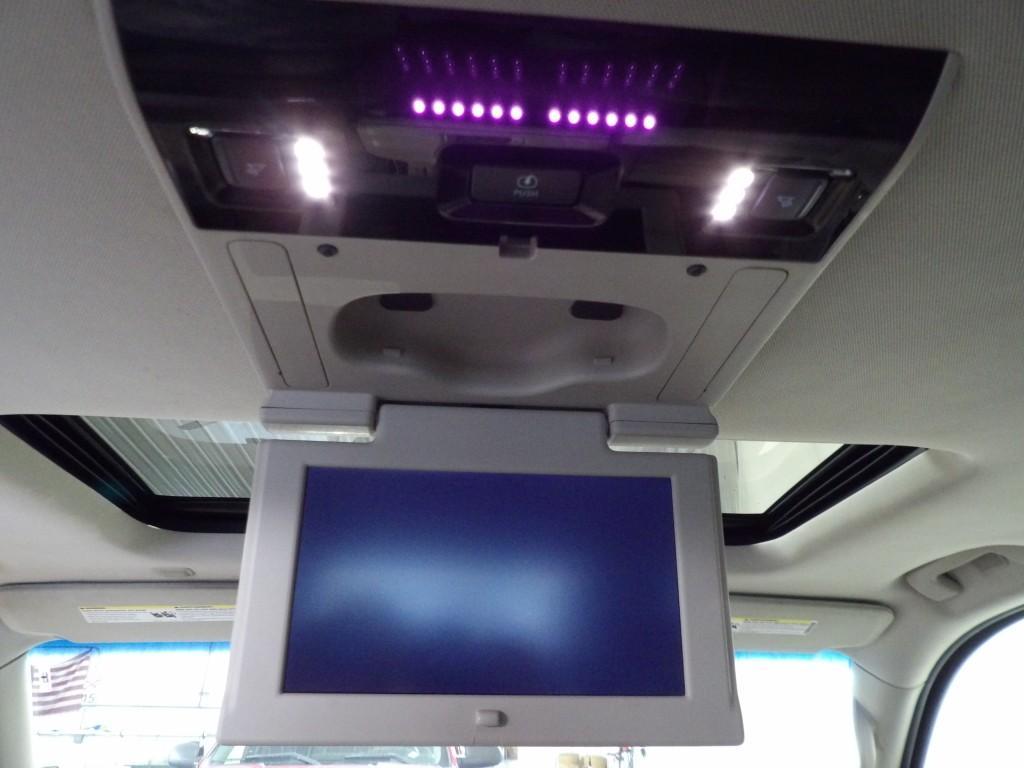 used 2015 GMC Yukon XL car, priced at $7,990