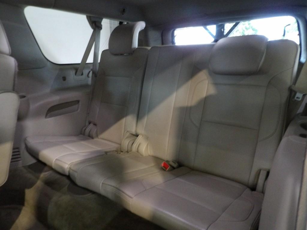 used 2015 GMC Yukon XL car, priced at $7,990
