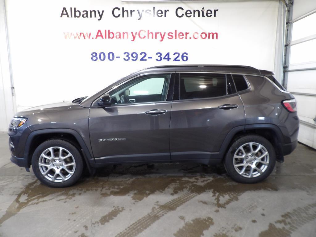 used 2022 Jeep Compass car, priced at $24,990
