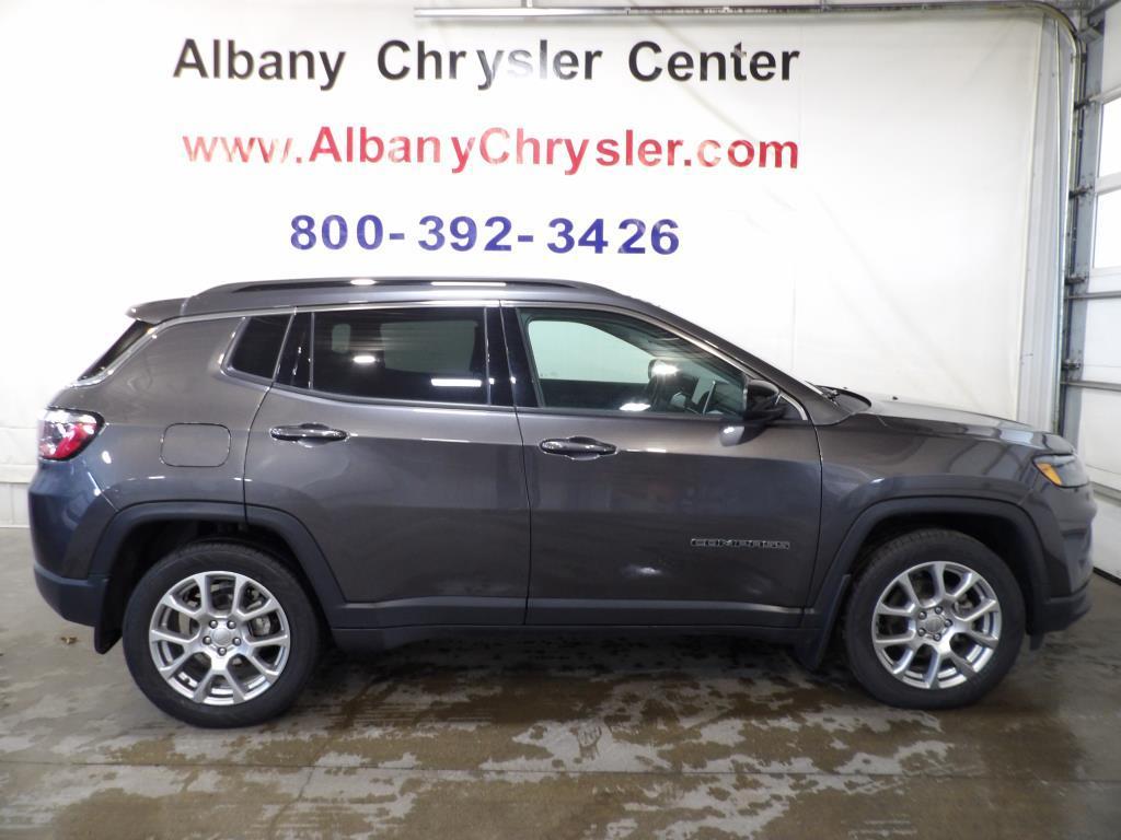 used 2022 Jeep Compass car, priced at $24,990