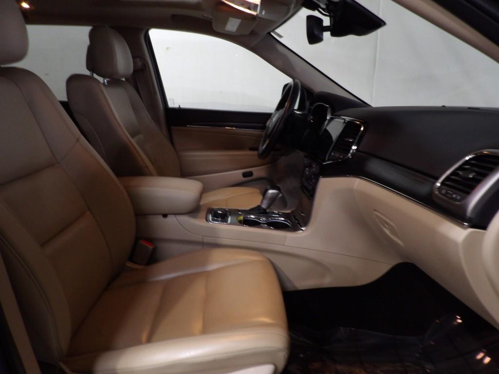 used 2020 Jeep Grand Cherokee car, priced at $23,990