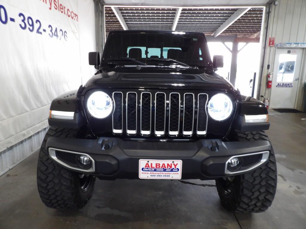 used 2020 Jeep Gladiator car