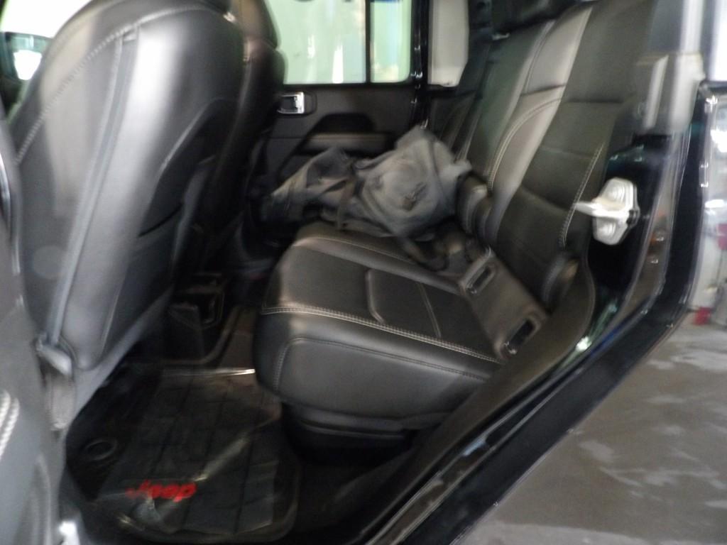 used 2020 Jeep Gladiator car